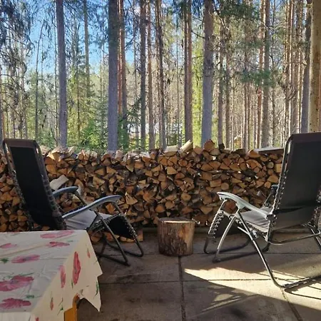 Gæstehus Lapland Old School Muonio