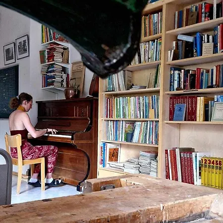 招待所 Lapland Old School *